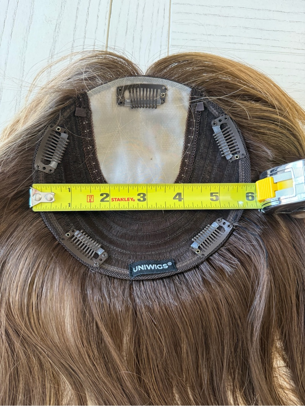 UniWigs Skin Top Human Hair Topper 20” Light Brown Highlighted 6x6 - Picture 7 of 12
